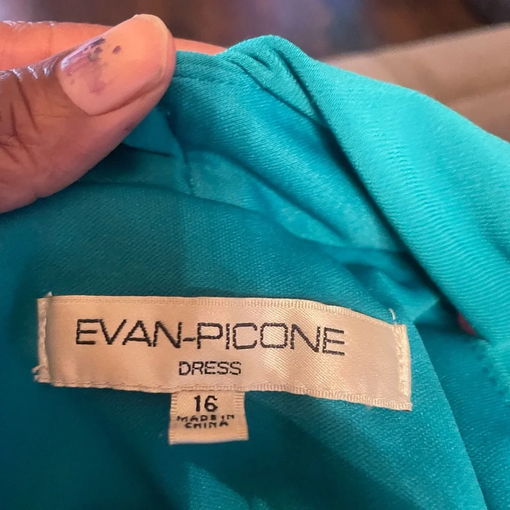 Evan Picone Sz 16 sleeveless blue/green dress criss cross neckline ruched waist - Picture 6 of 6